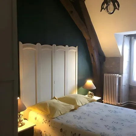 Nyaraló Le Ry De Pouzioux